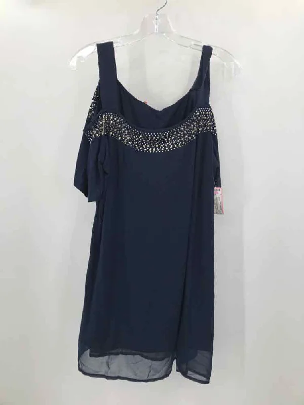 Pre-Owned Belldini Navy Size 1X Blouse Soft Satin Blouse