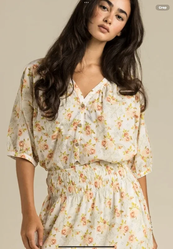 The Juliette Blouse Lightweight Linen Blouse