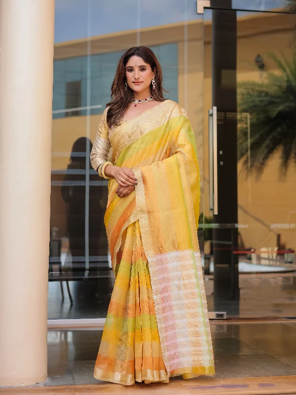 Sonakshi Women's Grey Banarasi Handloom Silk Zari Woven Traditional Saree with Blouse Balloon Sleeve Blouse