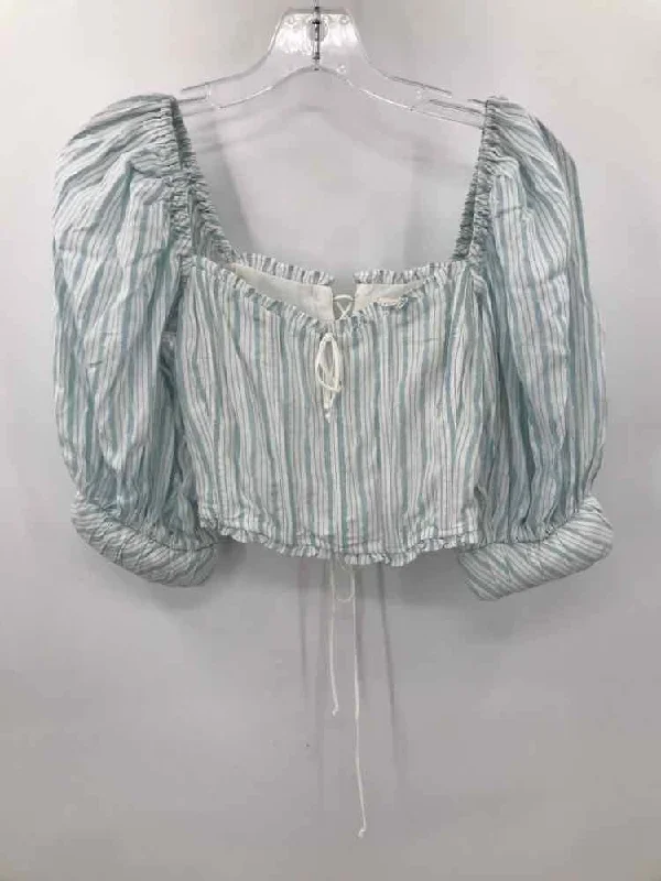 Pre-Owned For Love & Lemons Blue Size Medium Cropped Blouse Casual Relaxed Blouse