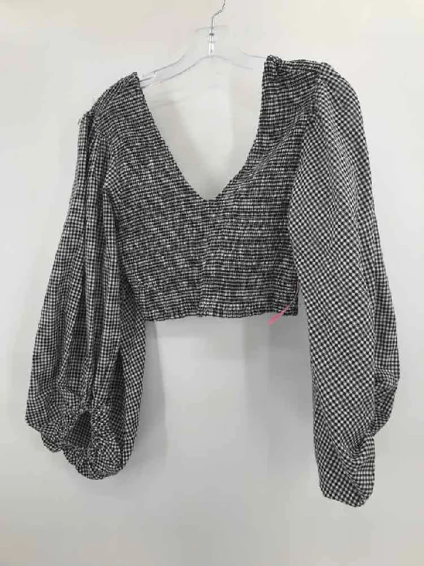 Pre-Owned Live 4 Truth Black Size Small Cropped Long Sleeve Blouse Romantic Lace Blouse