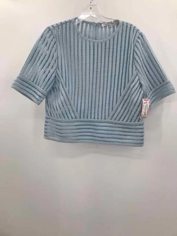 Pre-Owned English Factory Blue Size Medium Blouse Pastel Color Blouse