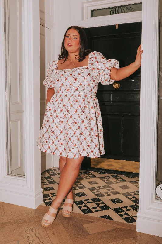 PLUS SIZE - The One That Got Away Dress Shift Classic Vintage