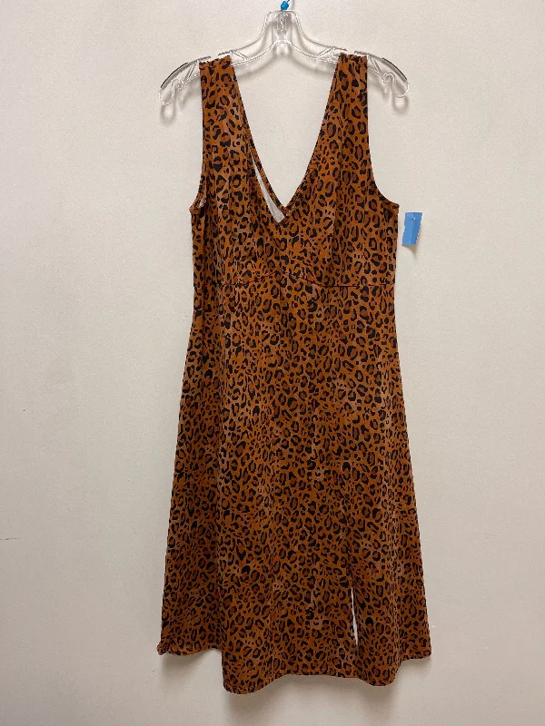 Dress Casual Maxi By Ava & Viv In Animal Print, Size: 2x Tunics Trendy modern