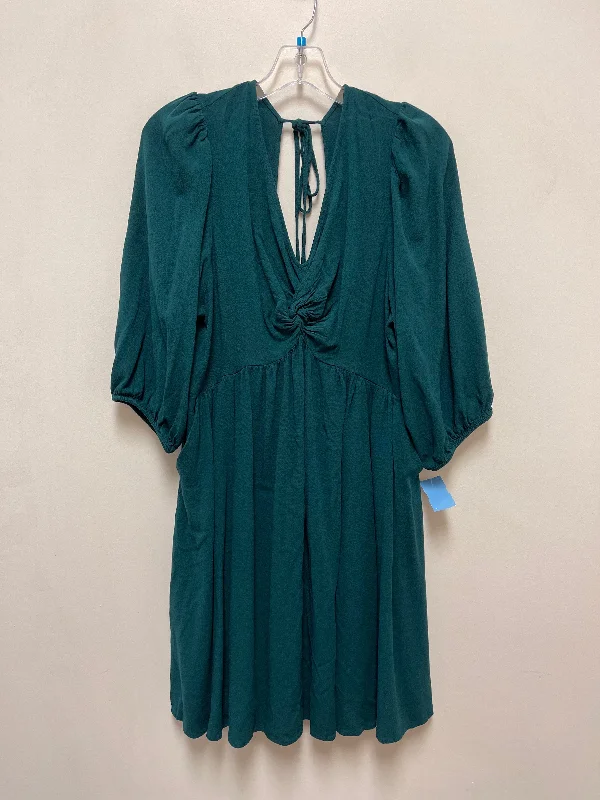 Dress Casual Short By Torrid In Green, Size: 2x Tunics Versatile functional