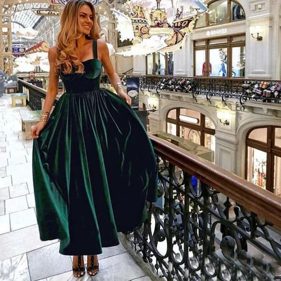 Vintage A-Line Straps Green Velvet Prom Dresses Tea Length Party Dress C2300 Lace Sexy Club