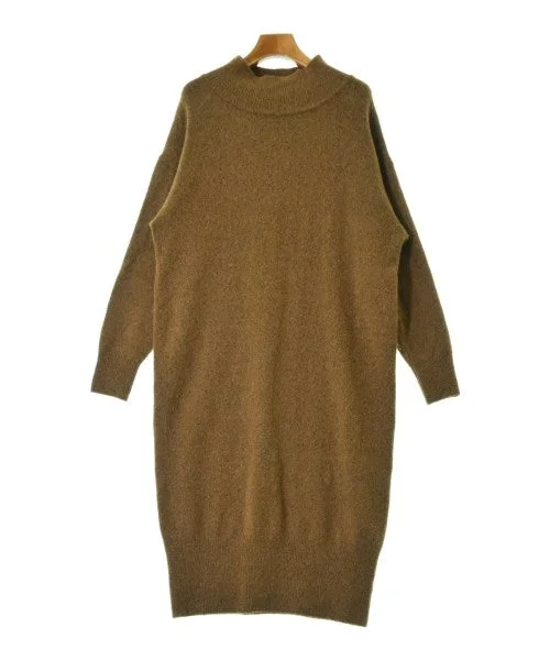 URBAN RESEARCH Dresses Tunics Travel practical