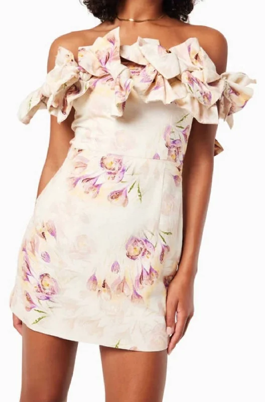 Krystle Dress In Cream Tunics Chinos classic