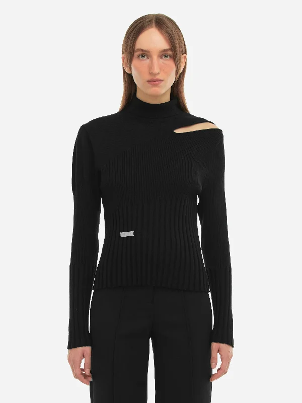 006 - Hollow-Out Paneled Knit Sweater Front Pockets Side Pockets Patch Pockets