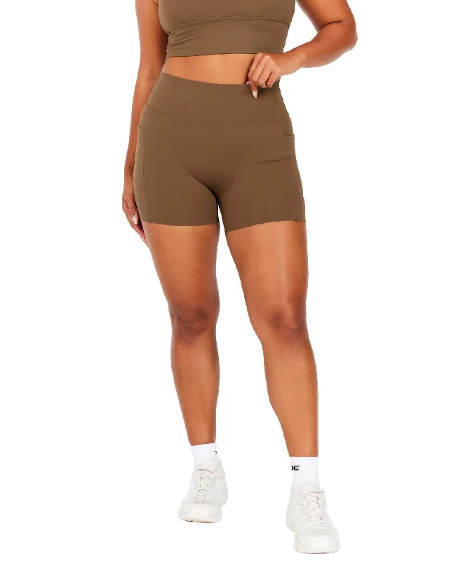 Aura Bonded Ascend Shorts - Cafe Latte