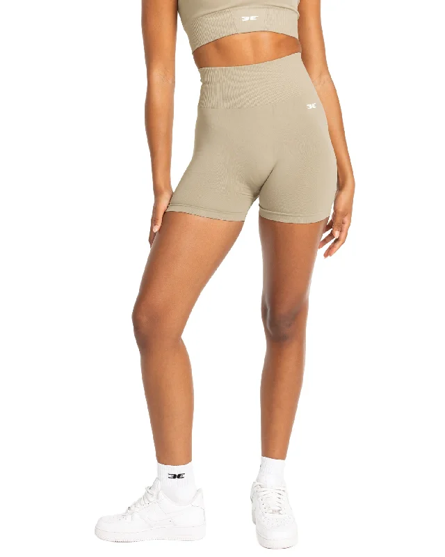 Elite Seamless V2 Shorts - Beige (Subtle Scrunch)