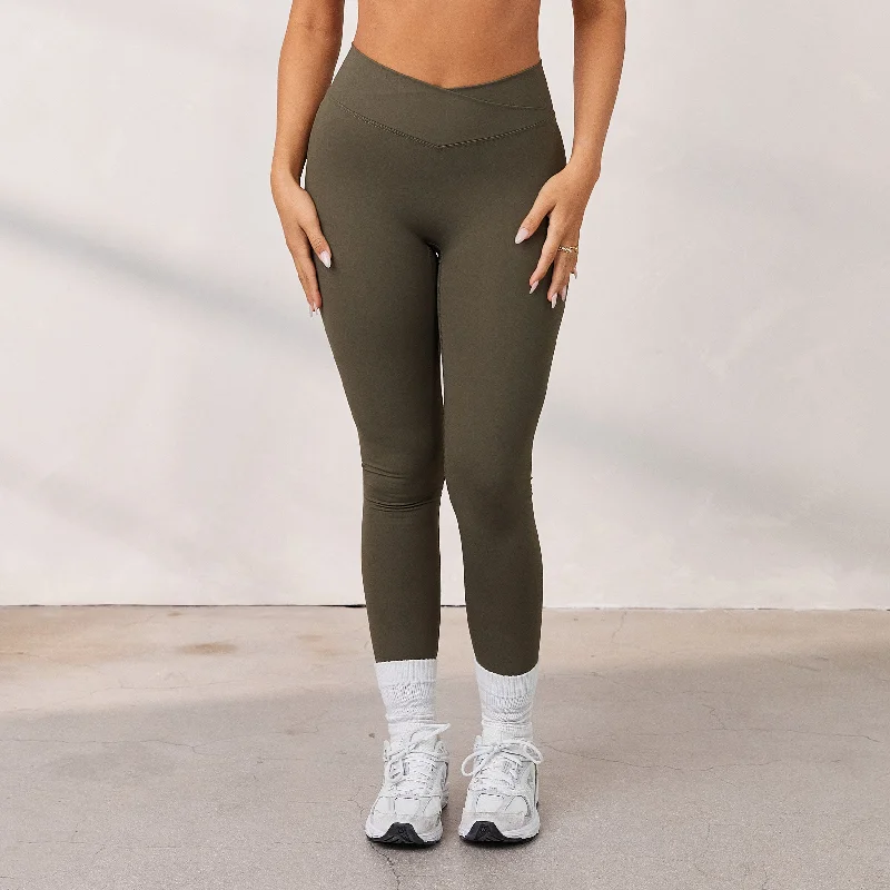 Silhouette Crossover Leggings - Cedar