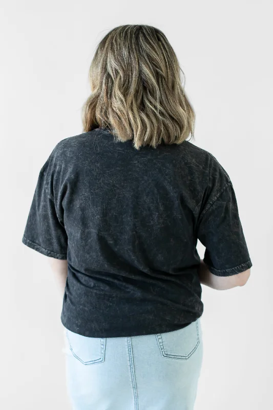 Praying Mama Graphic Tee in Mineral Black