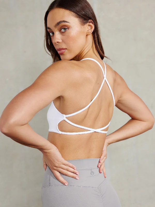 NKD Embody Sports Crop - White