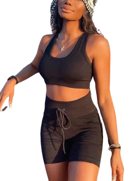 RIBBED BLACK SET - CROP TOP AND SHORTS